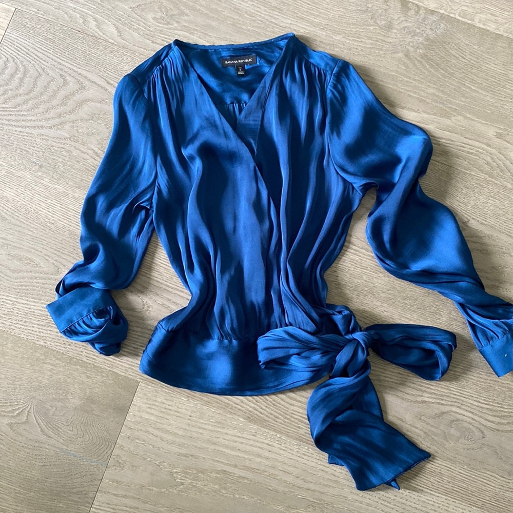 Banana Republic Tie Blouse